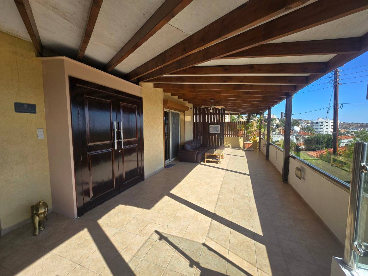 4 BR Villa + separate studio in Agia Fyla, Limassol photo 15