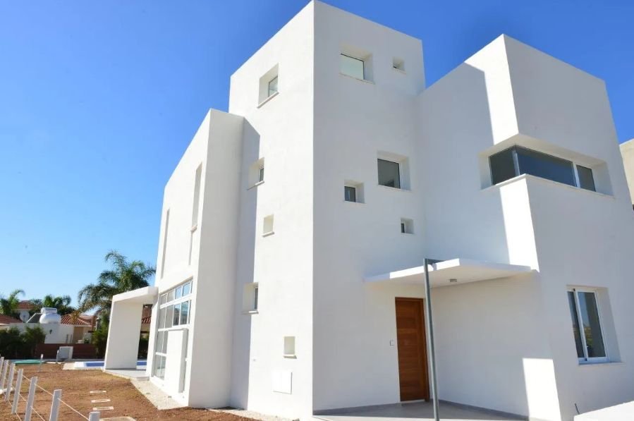 3 BR Villa in Pegeia photo 10