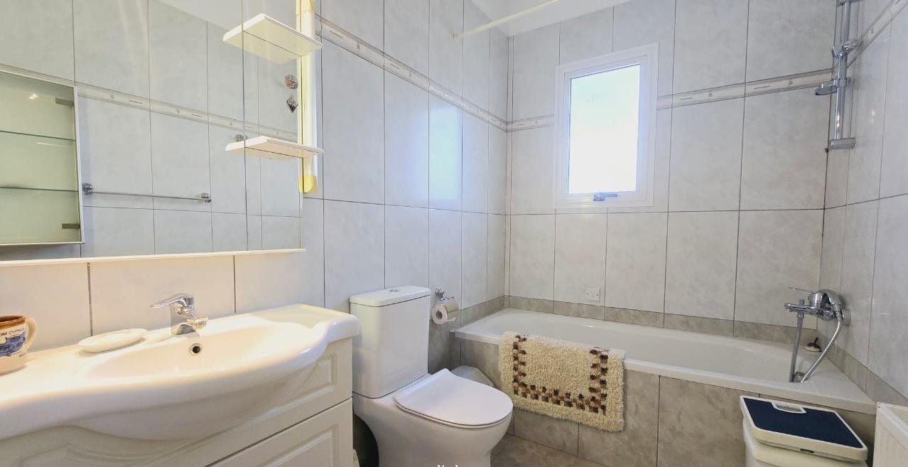 3 BR House in Germasogeia, Limassol photo 9