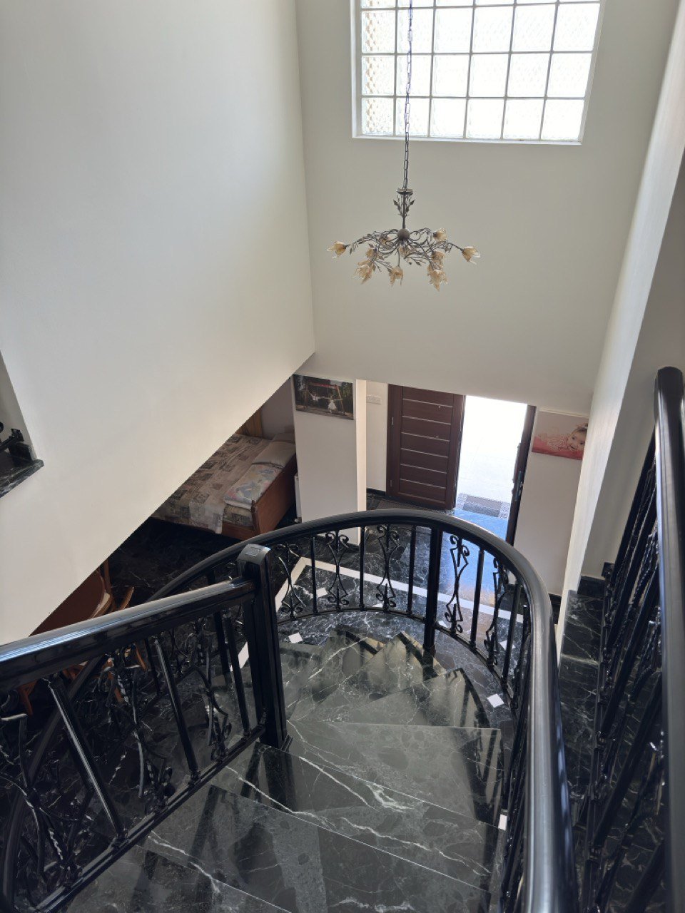 4 BR Villa in Ypsonas, Limassol photo 8