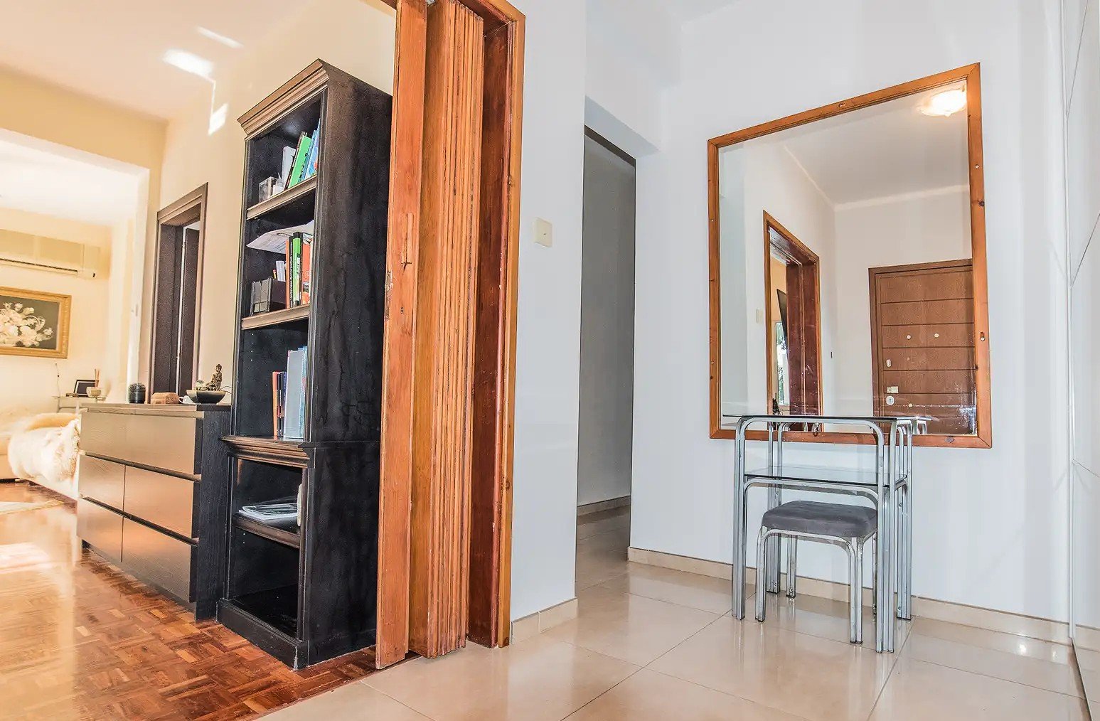 3 BR Seafront Apartment in Agios Tychonas, Limassol photo 9