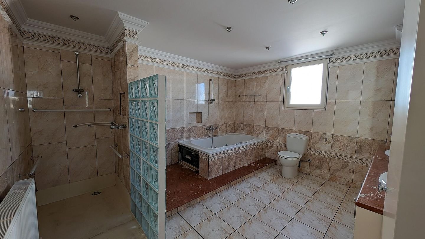 Three storey building in Agios Nikolaos, Larnaca photo 45