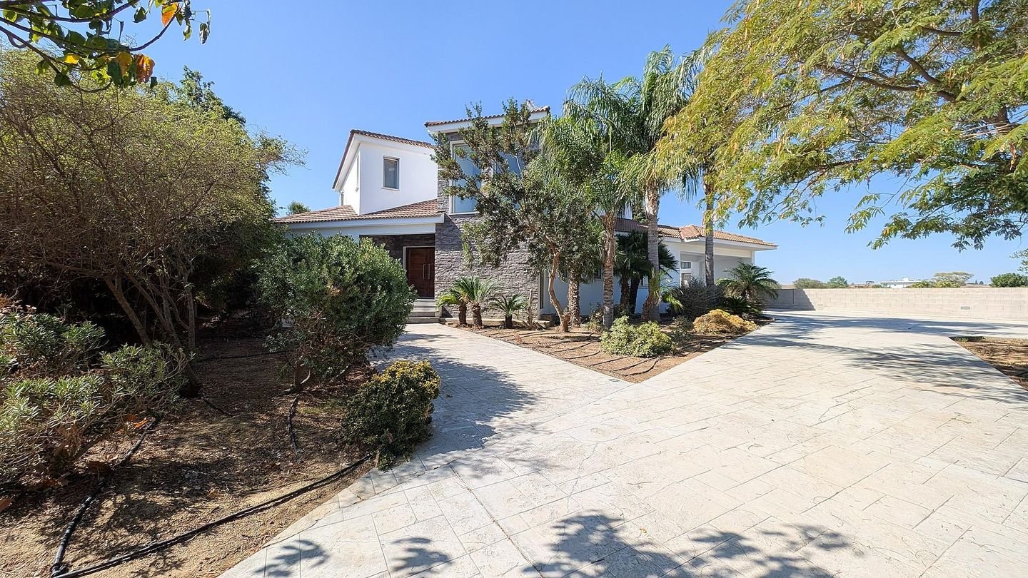 Two storey house in Pano Deftera, Nicosia photo 6