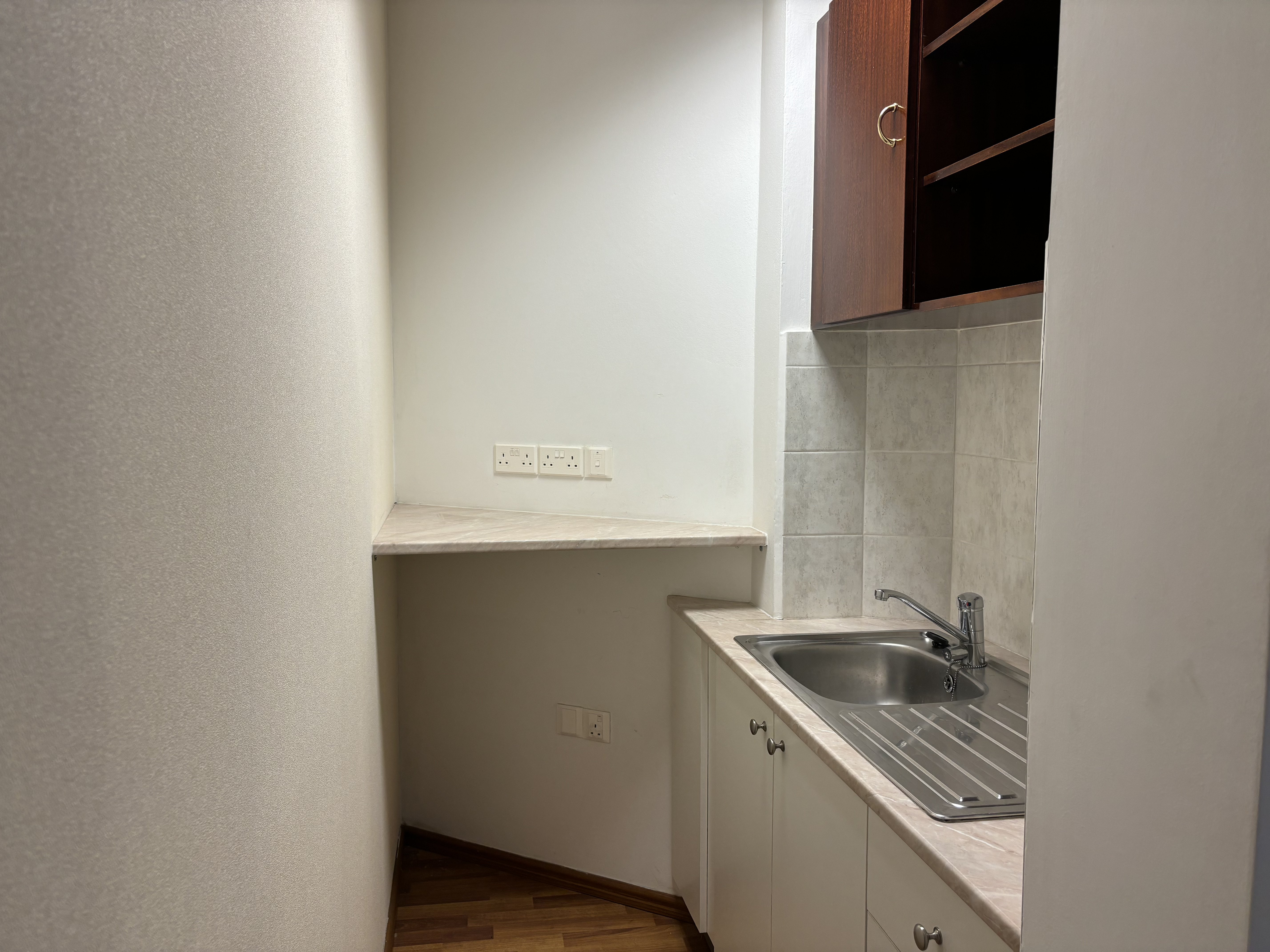 Office in Agia Zoni, Limassol photo 8