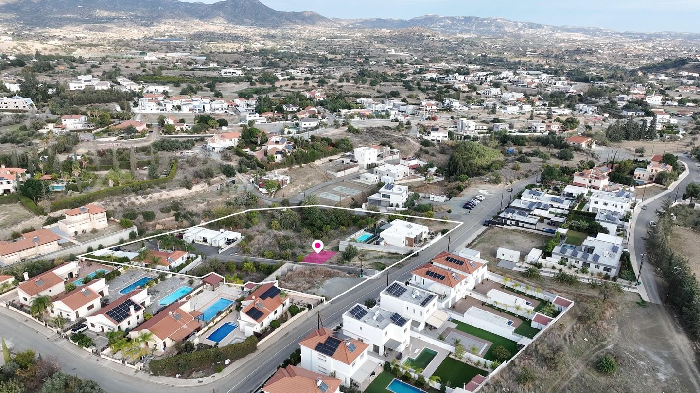 Distributed share of a Residential Field in Parekklisia, Limassol photo 4
