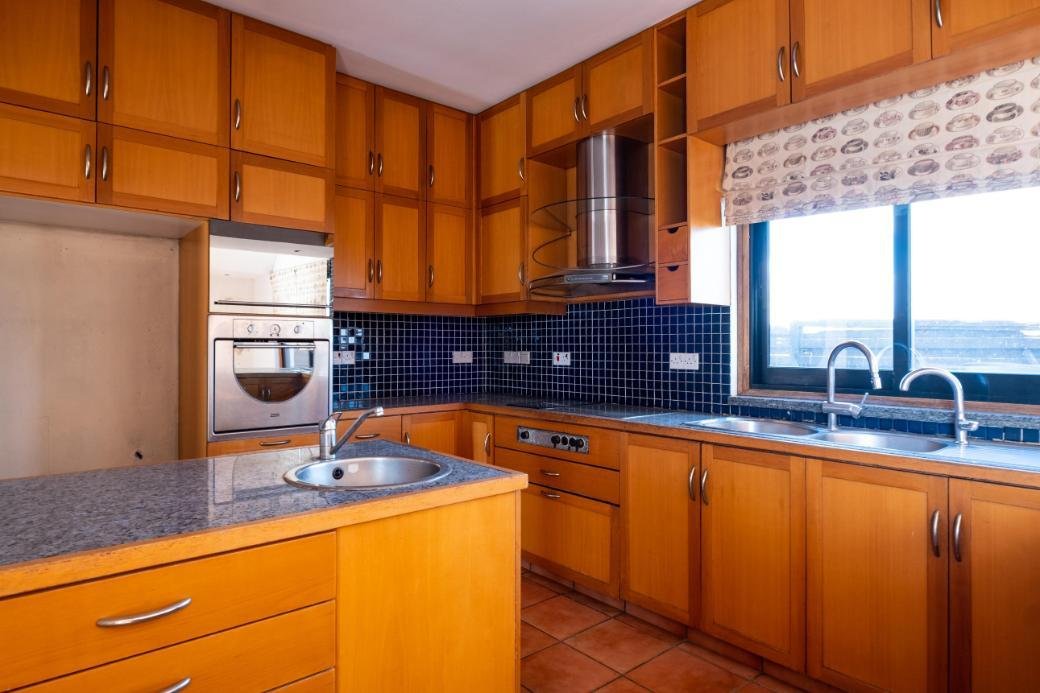 4 bedroom house in Agios Vasileios, Strovolos, Nicosia photo 28