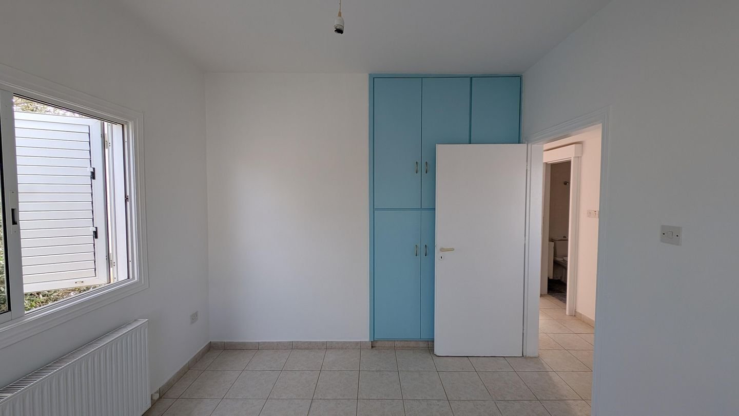 Coastal Living: 3-Bedroom House in Paralimni, Ammochostos photo 16