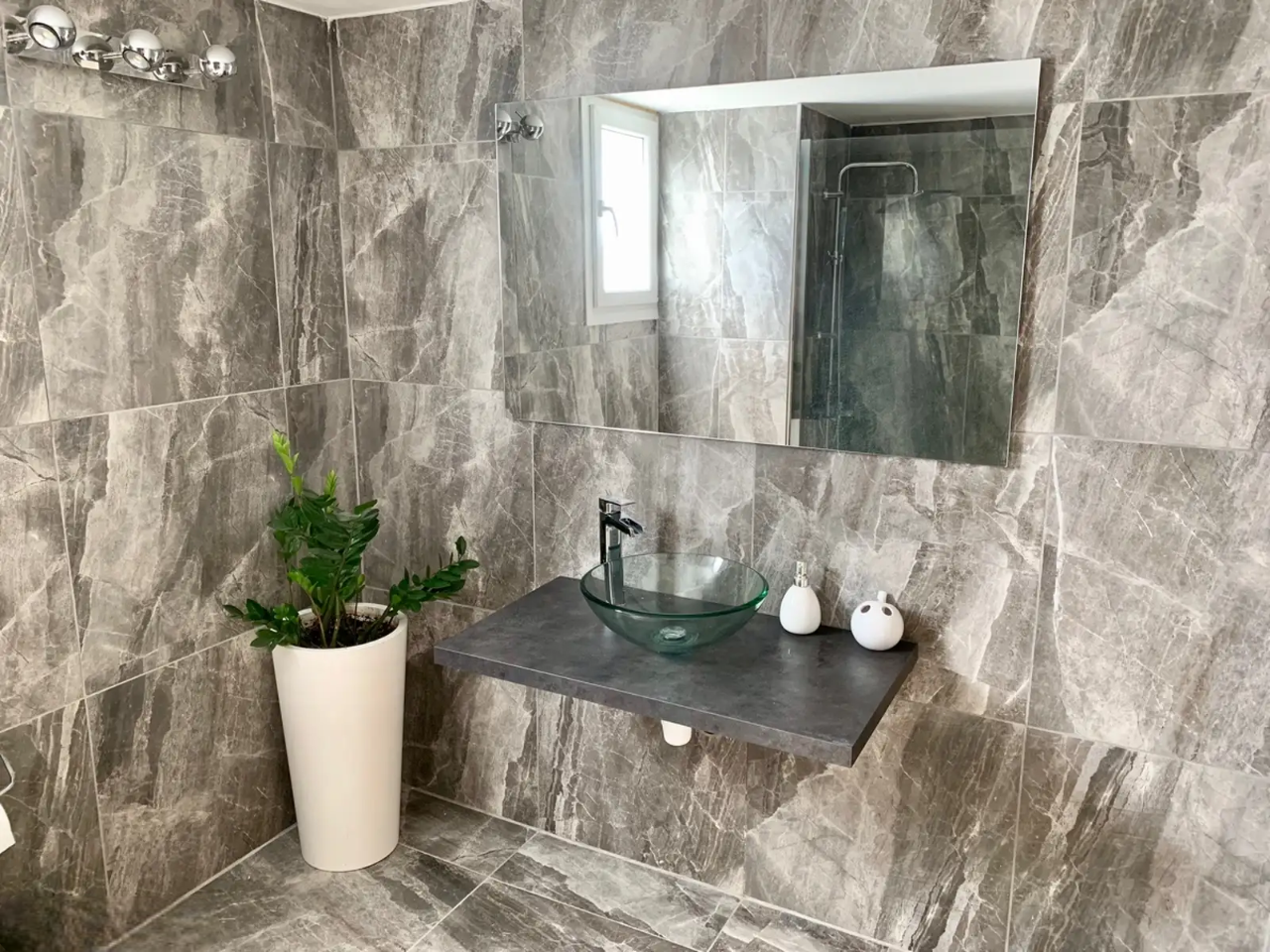 3 BR Penthouse in Parekklisia Tourist Area, Limassol photo 8