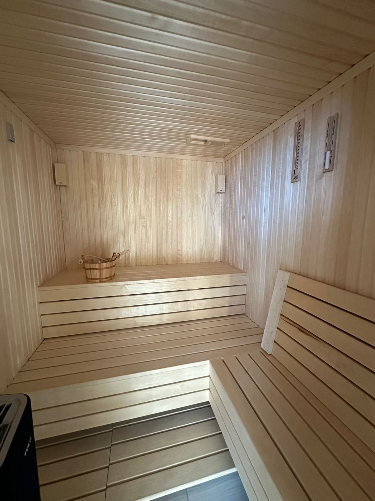 4 BR Villa in Mouttagiaka, Limassol photo 19