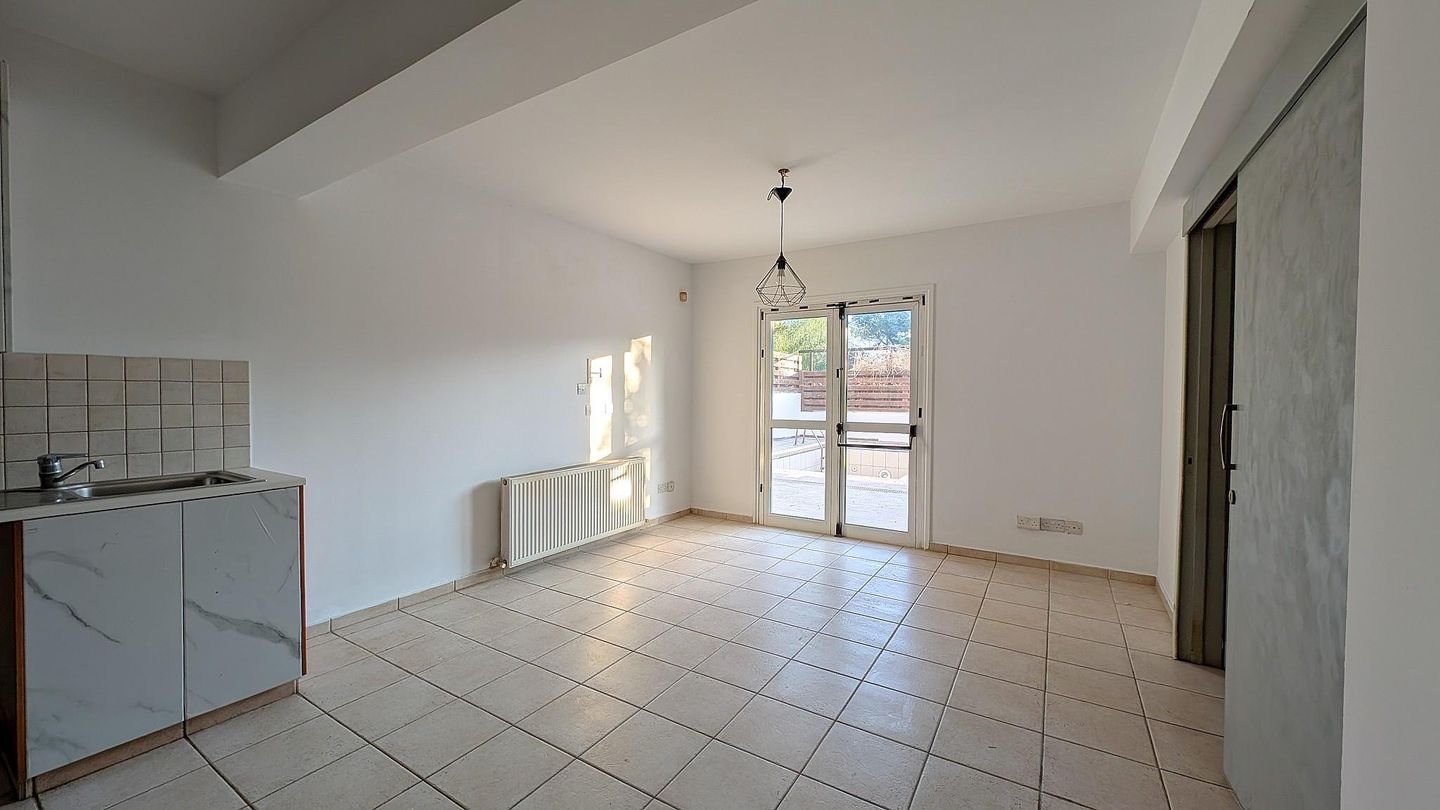 Elegant 4-Bedroom Home with Private Pool in Archangelos/Anthoupoli, Nicosia photo 28