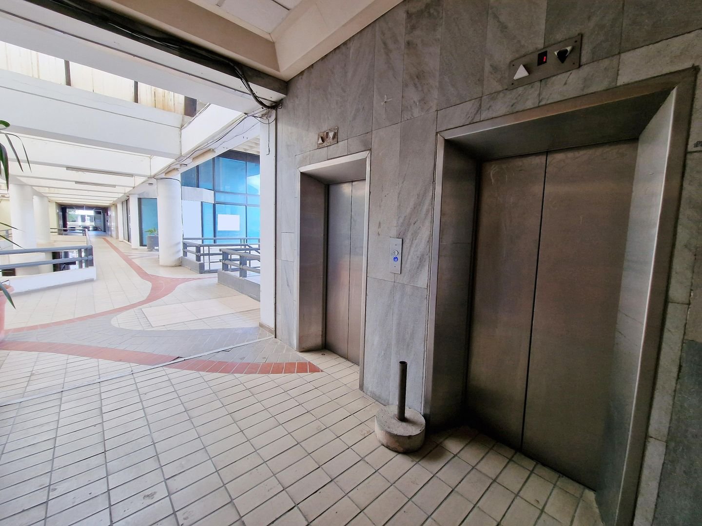 Prime Duplex Office Unit on Makariou Avenue, Nicosia City Center. photo 15