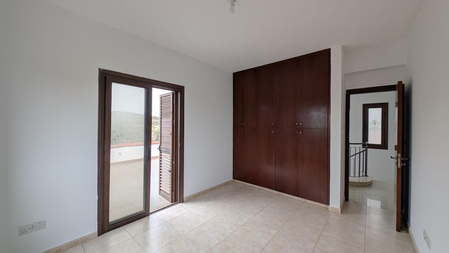 3-Bedroom Detached House with Attic in Ergates, Nicosia photo 21