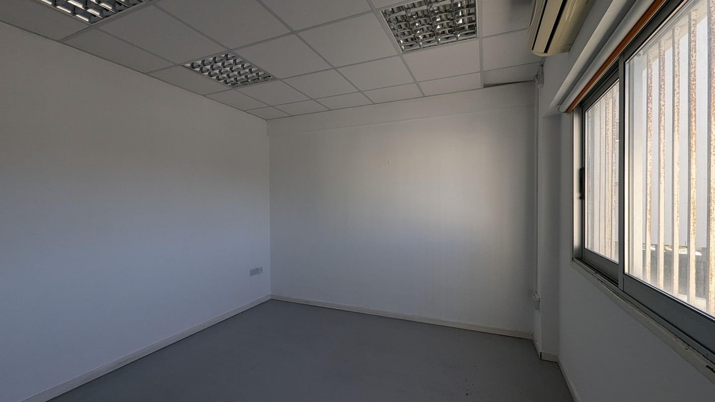 Office space in Kaimakli, Nicosia photo 15