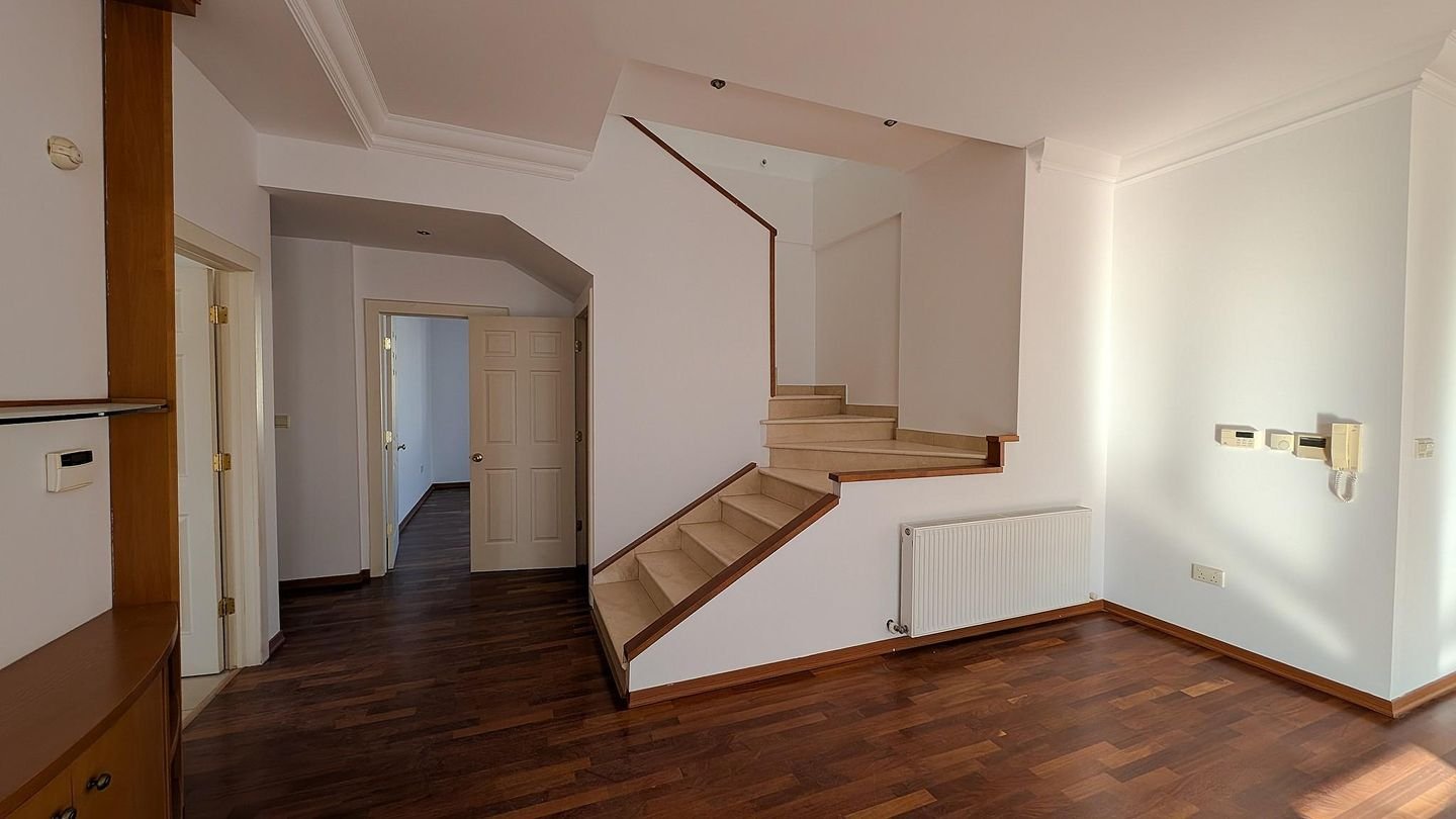 Three storey building in Agios Nikolaos, Larnaca photo 33