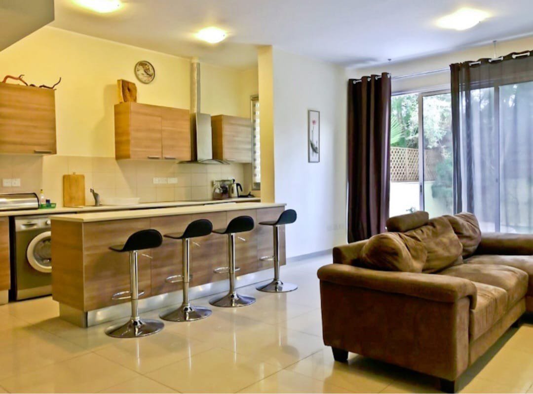 2 BR Duplex with sea view in Limassol photo 2