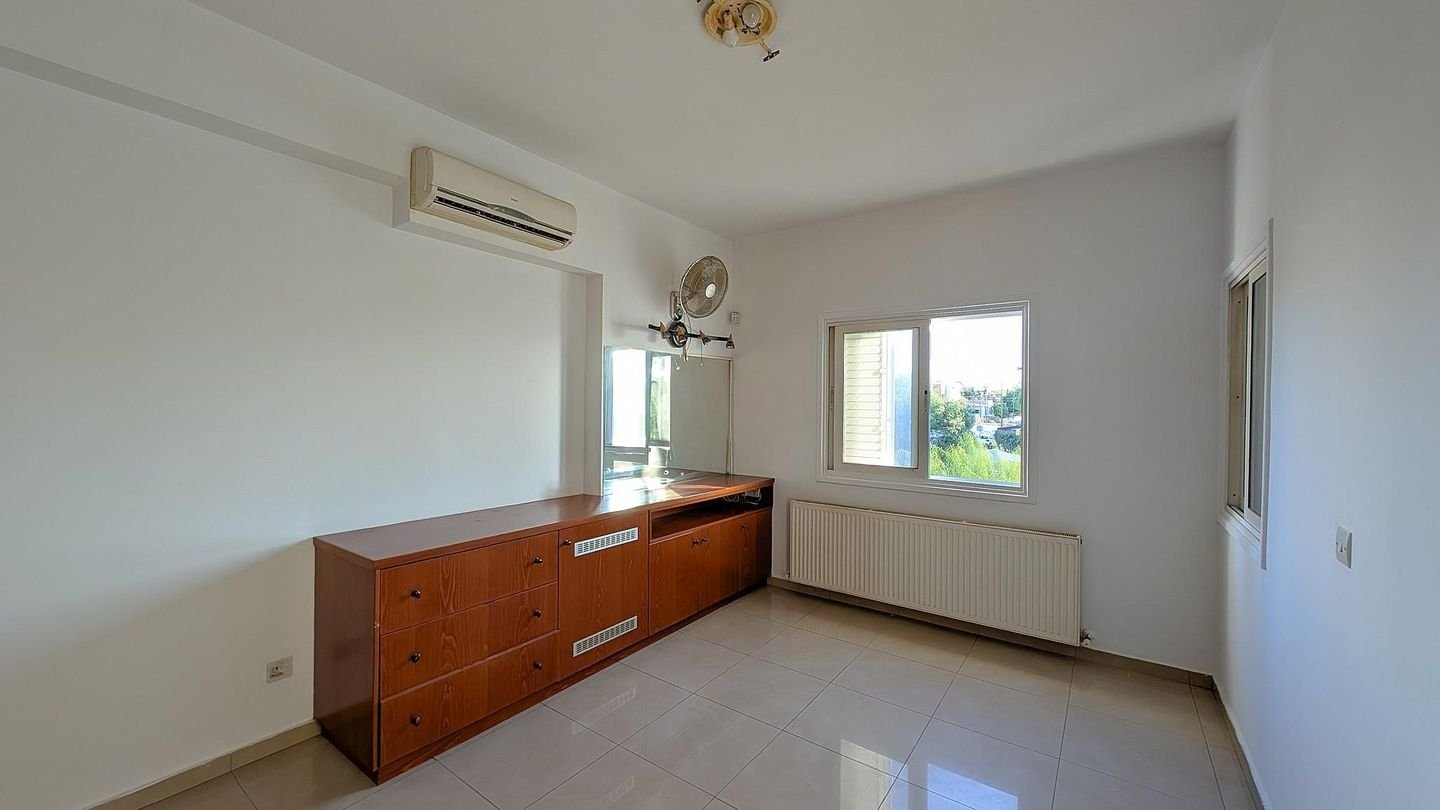 Elegant 4-Bedroom Home with Private Pool in Archangelos/Anthoupoli, Nicosia photo 25