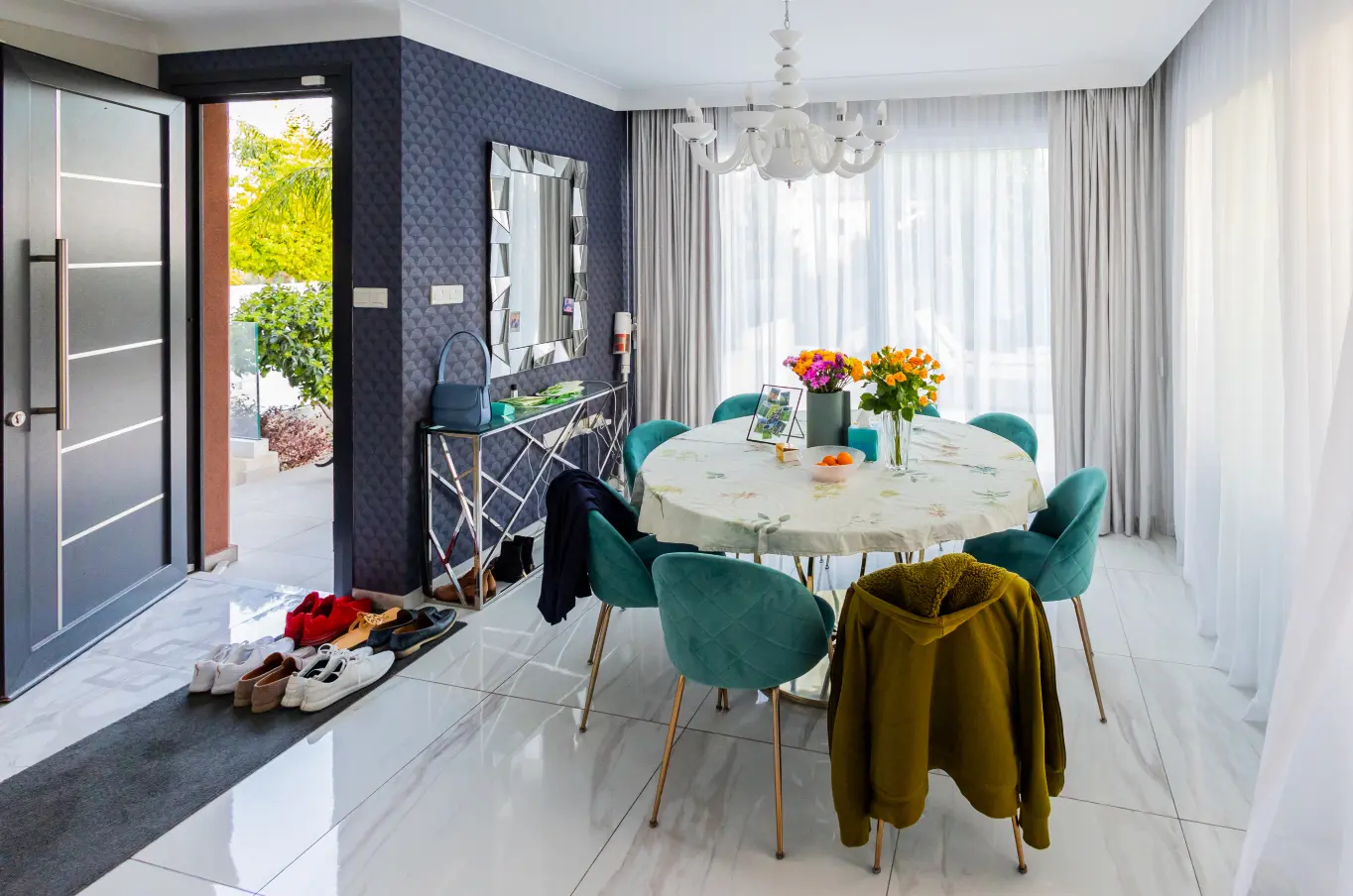 3 BR Detached House in Mouttagiaka, Limassol photo 3