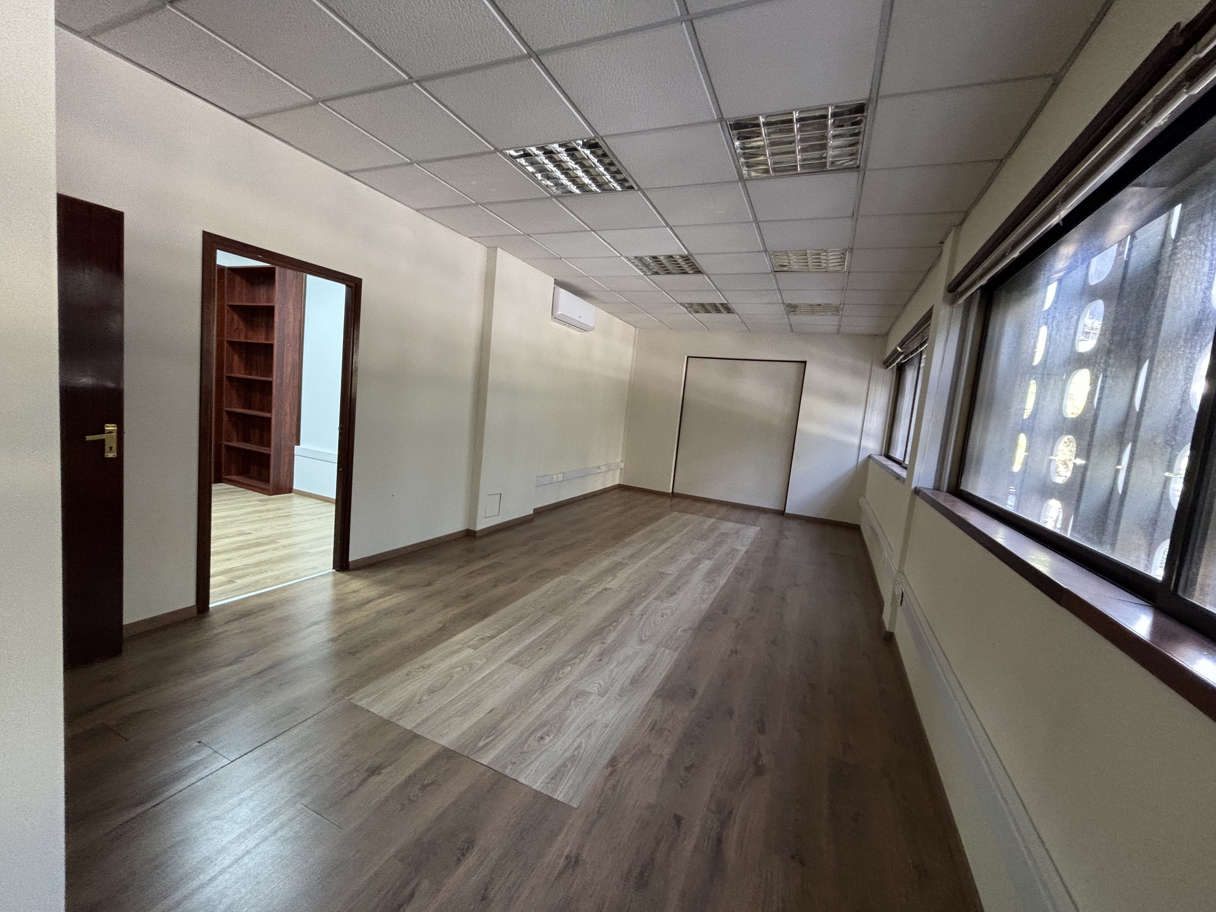Office in Agia Zoni, Limassol photo 5