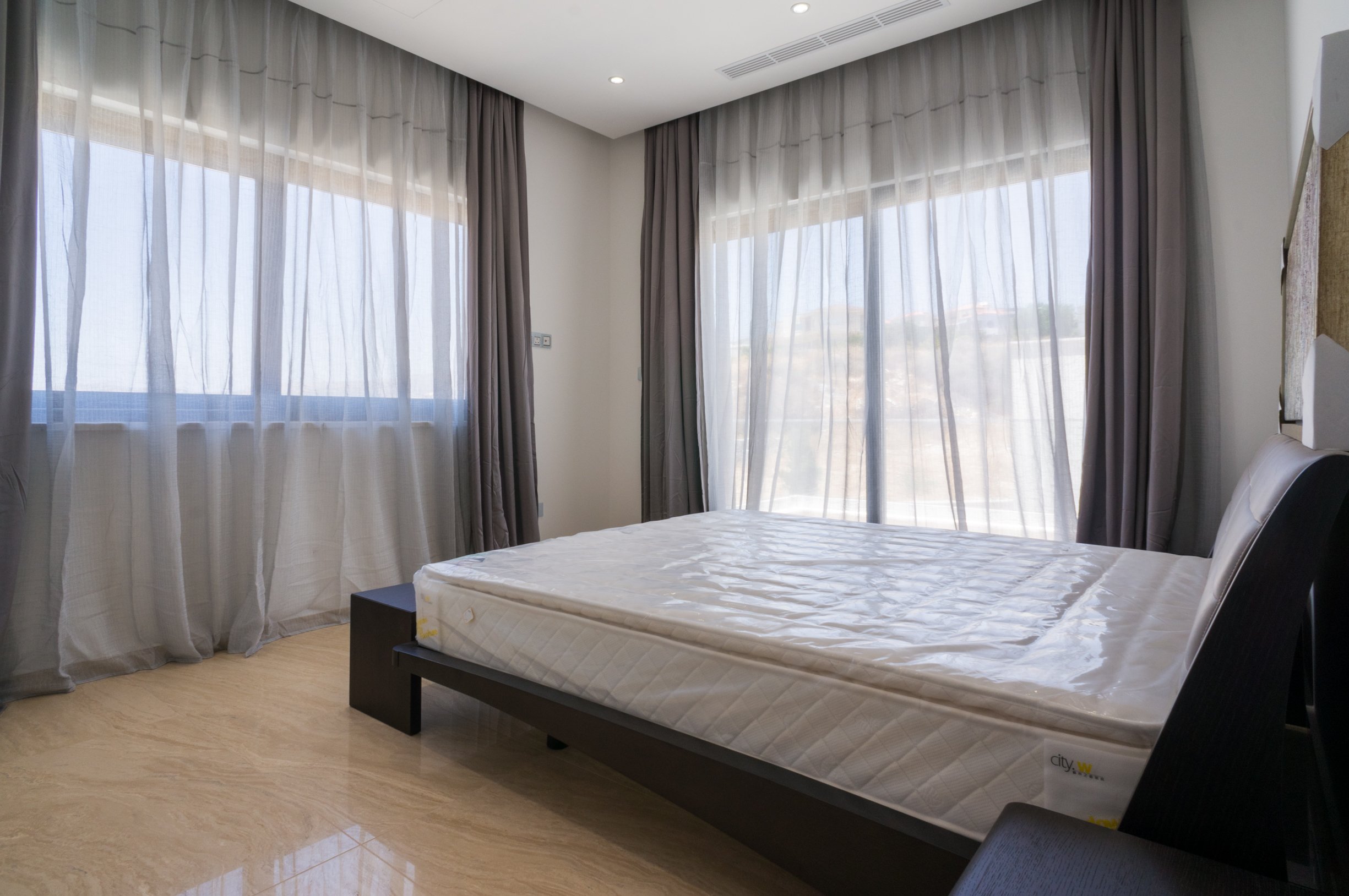 4 BR Villa with a Separate 1 BR Apartment, Agia Paraskevi, Limassol photo 12