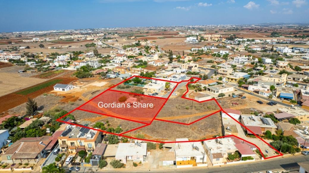 Four residential fields in Liopetri, Famagusta photo 5