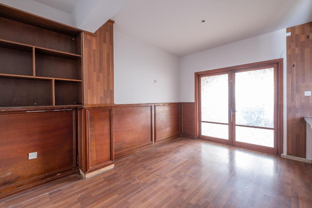 4 bedroom house in Latsia, Nicosia photo 15