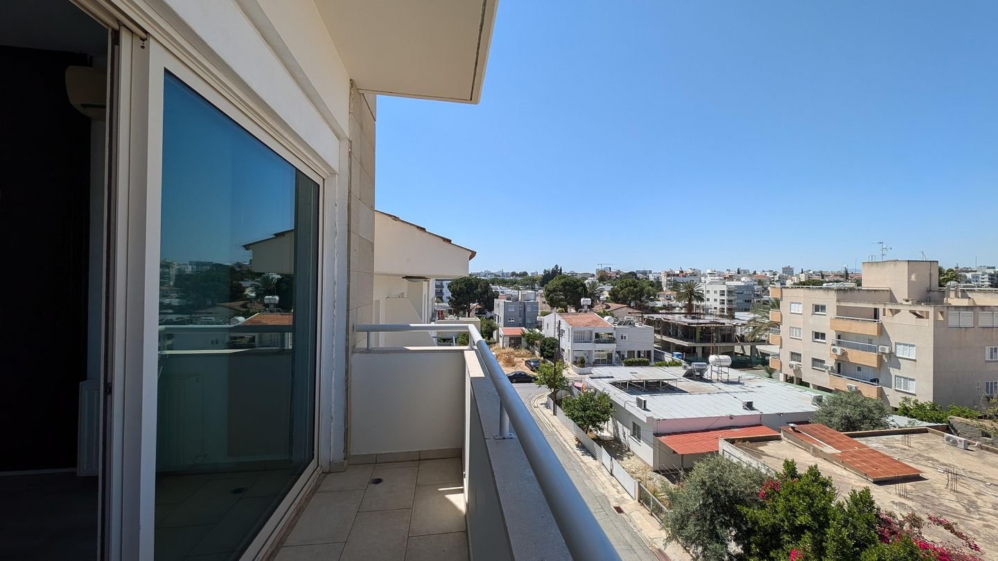 Top Floor 2-Bedroom Αpartment in Agios Dimitrios, Strovolos, Nicosia photo 21