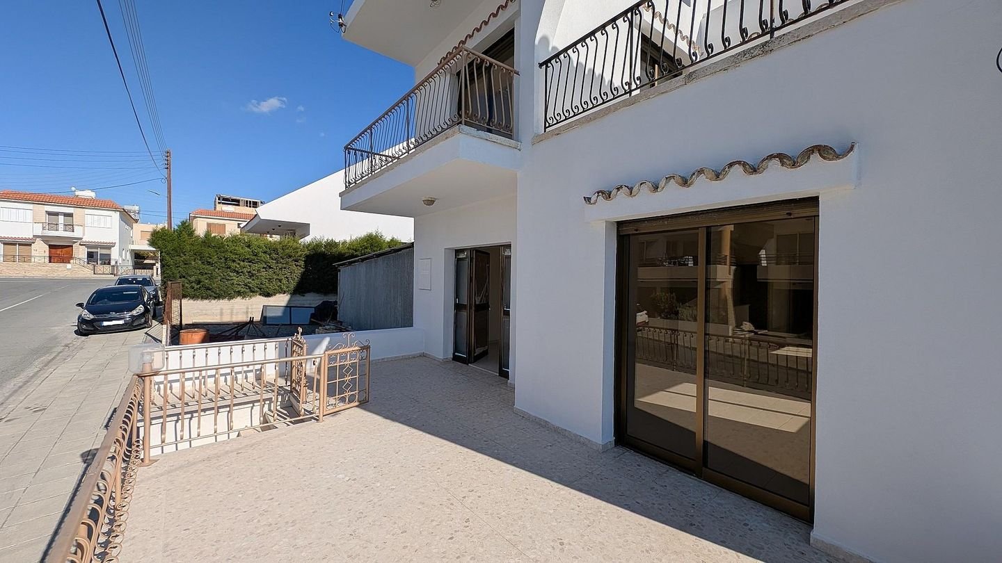 Spacious Detached Family Home in Prime Agios Athanasios, Limassol photo 5