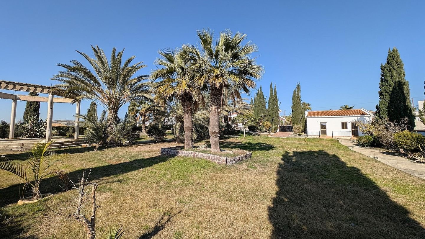 Four Bedroom Luxury Mansion with Private Pool in Pyla, Larnaca photo 52