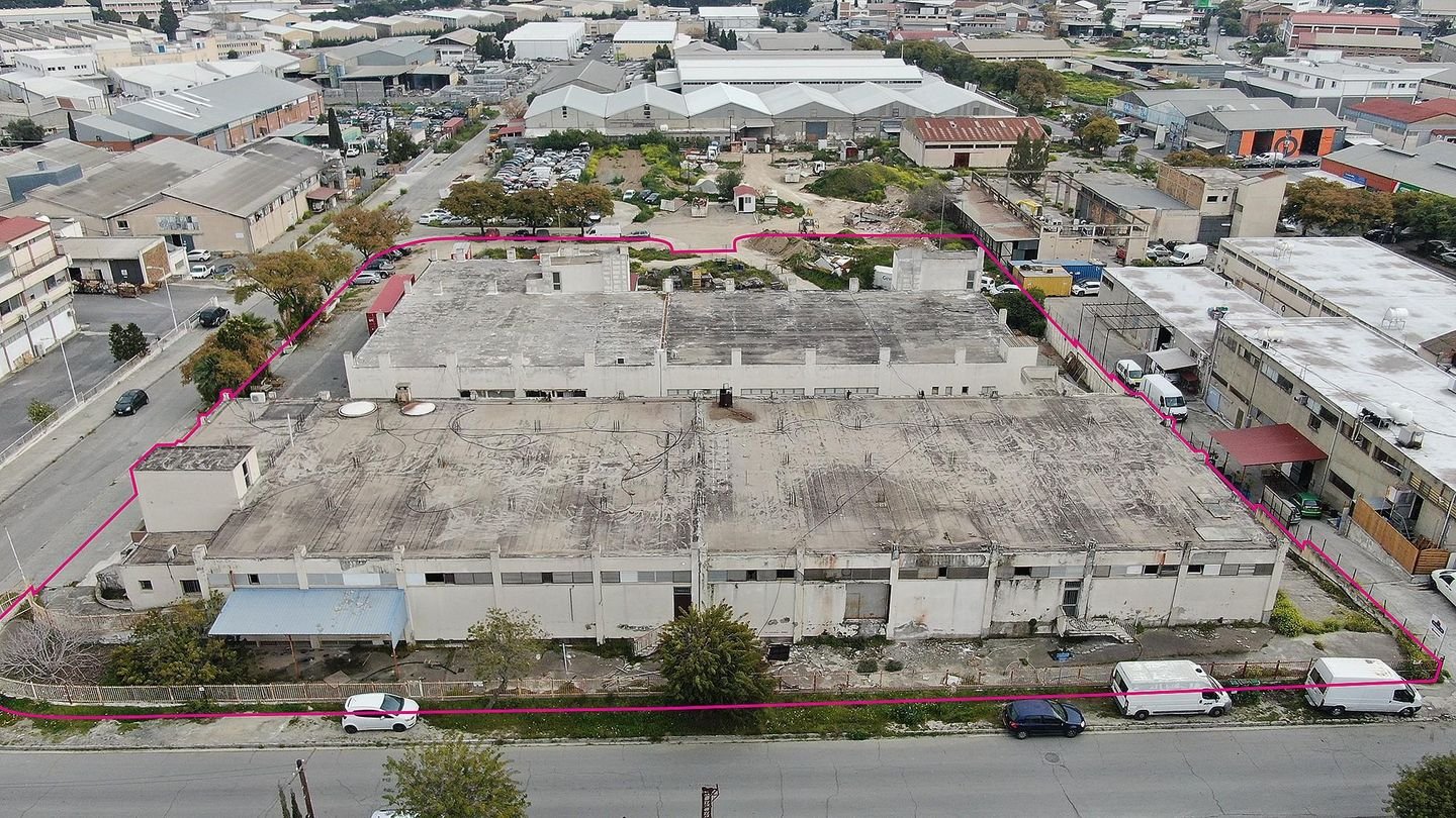 Three Industrial (Special zone ΕΠ6) plots, Kaimakli, Nicosia photo 4