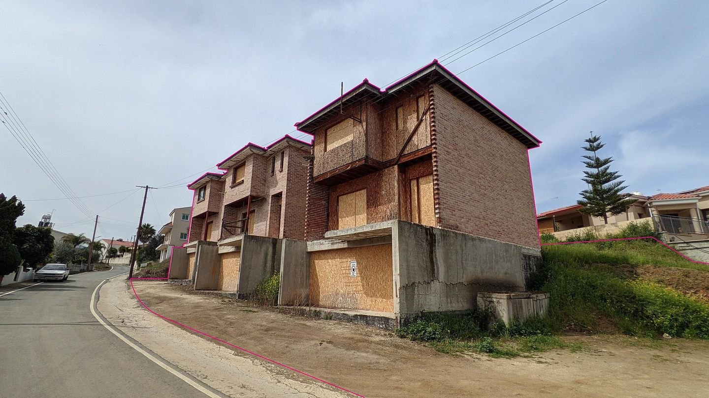 Incomplete Residential Development in Kapedes, Nicosia photo 9