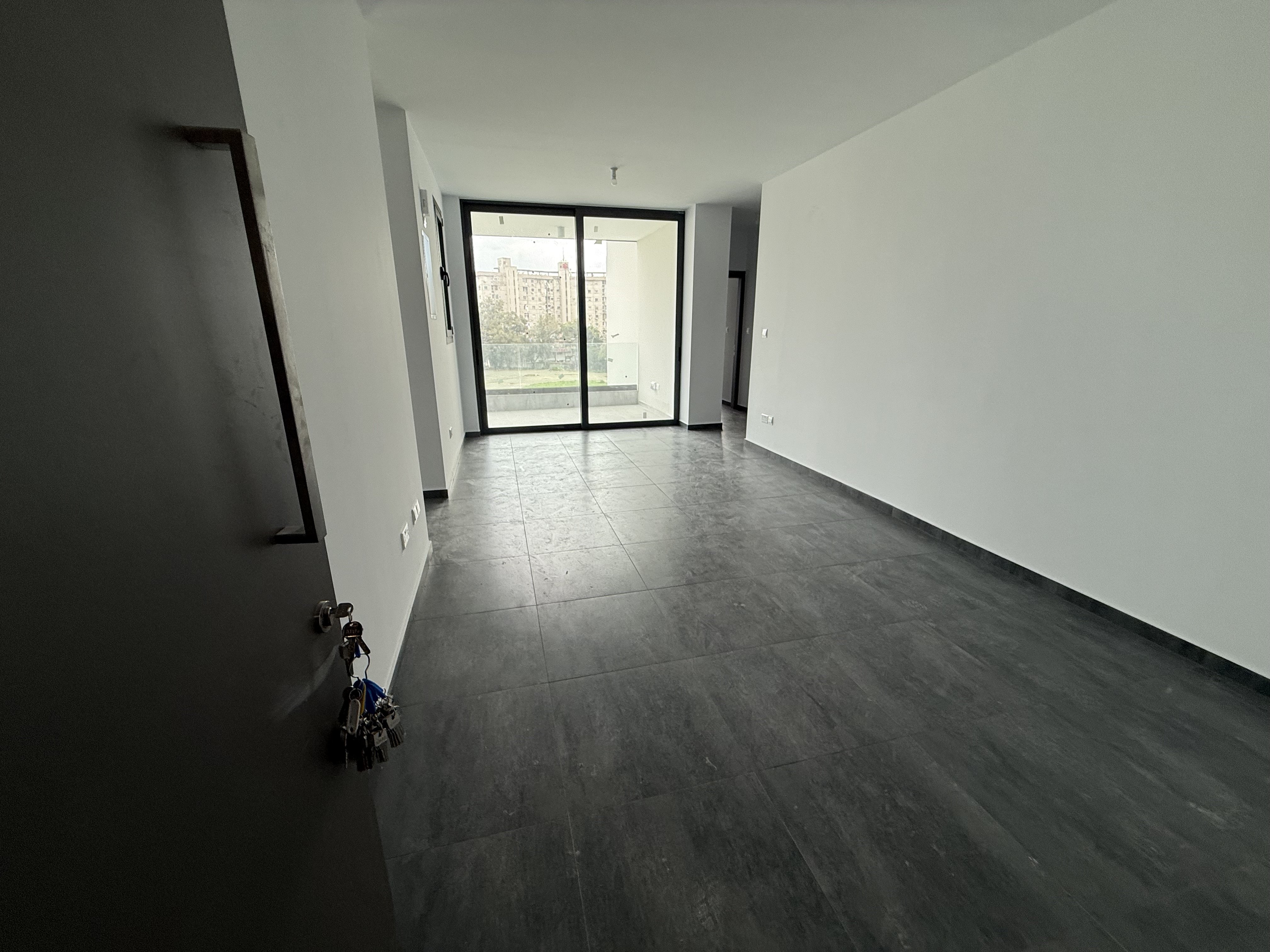 2 BR Apartment in Arch Makarios III, Larnaca photo 7