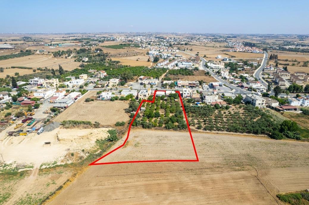 Shared field in Acheritou, Famagusta photo 4