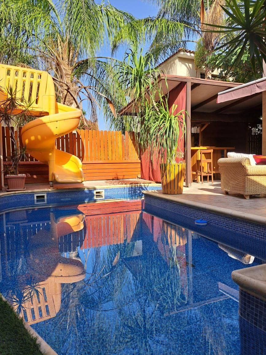 4 BR Villa + separate studio in Agia Fyla, Limassol photo 19