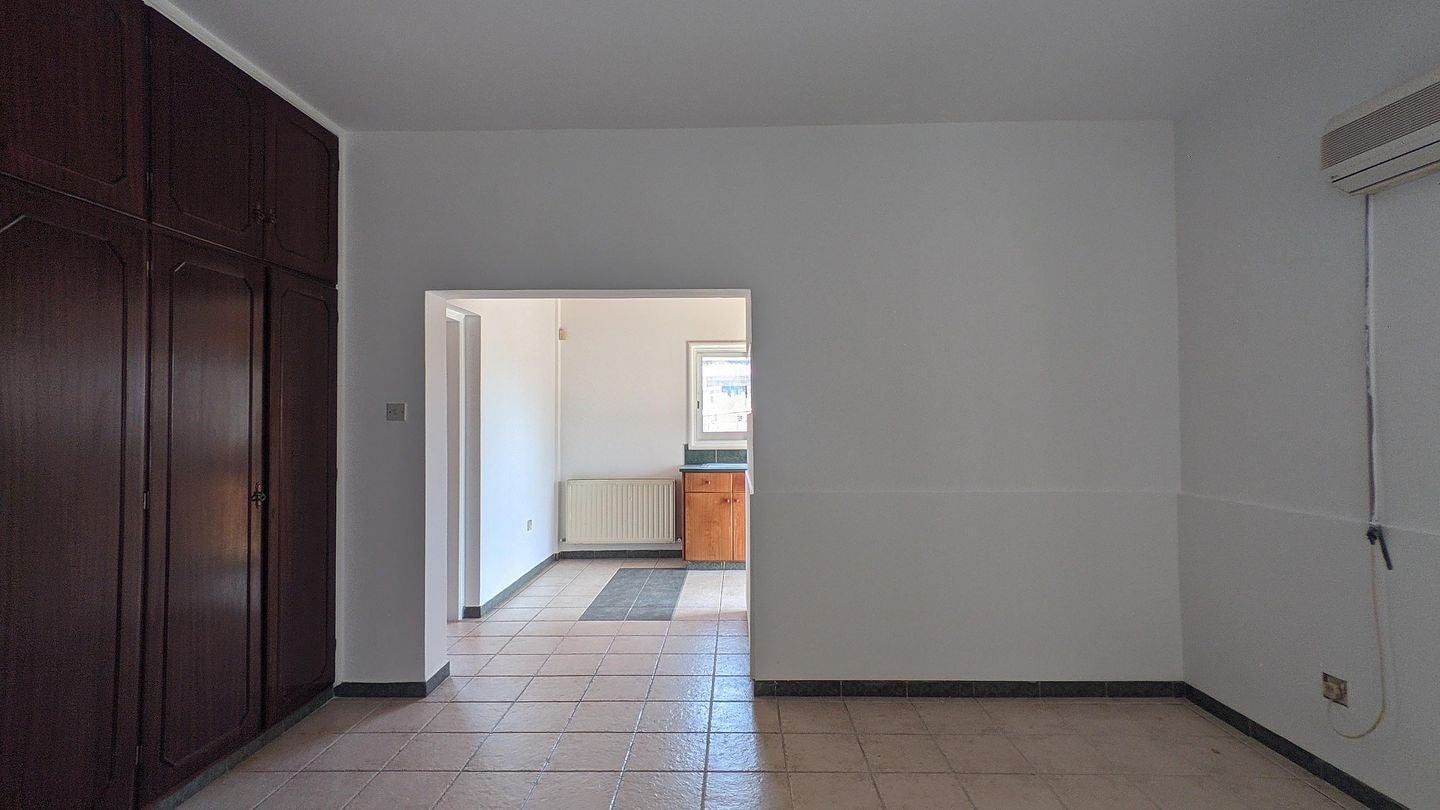 Residential building in Kokkinotrimithia, Nicosia photo 21