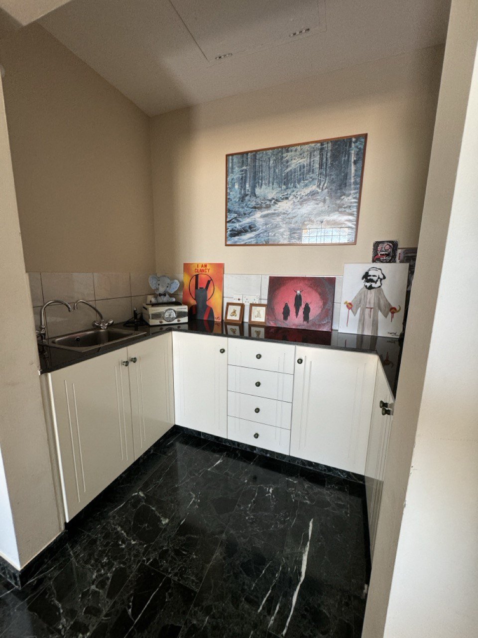 4 BR Villa in Ypsonas, Limassol photo 7