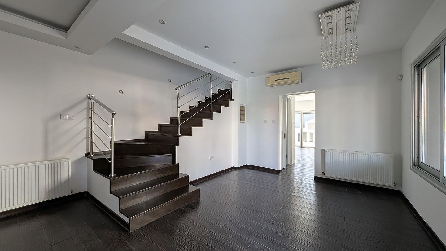 Two-Storey 5-Bedroom House, Mesa Geitonia, Limassol photo 11