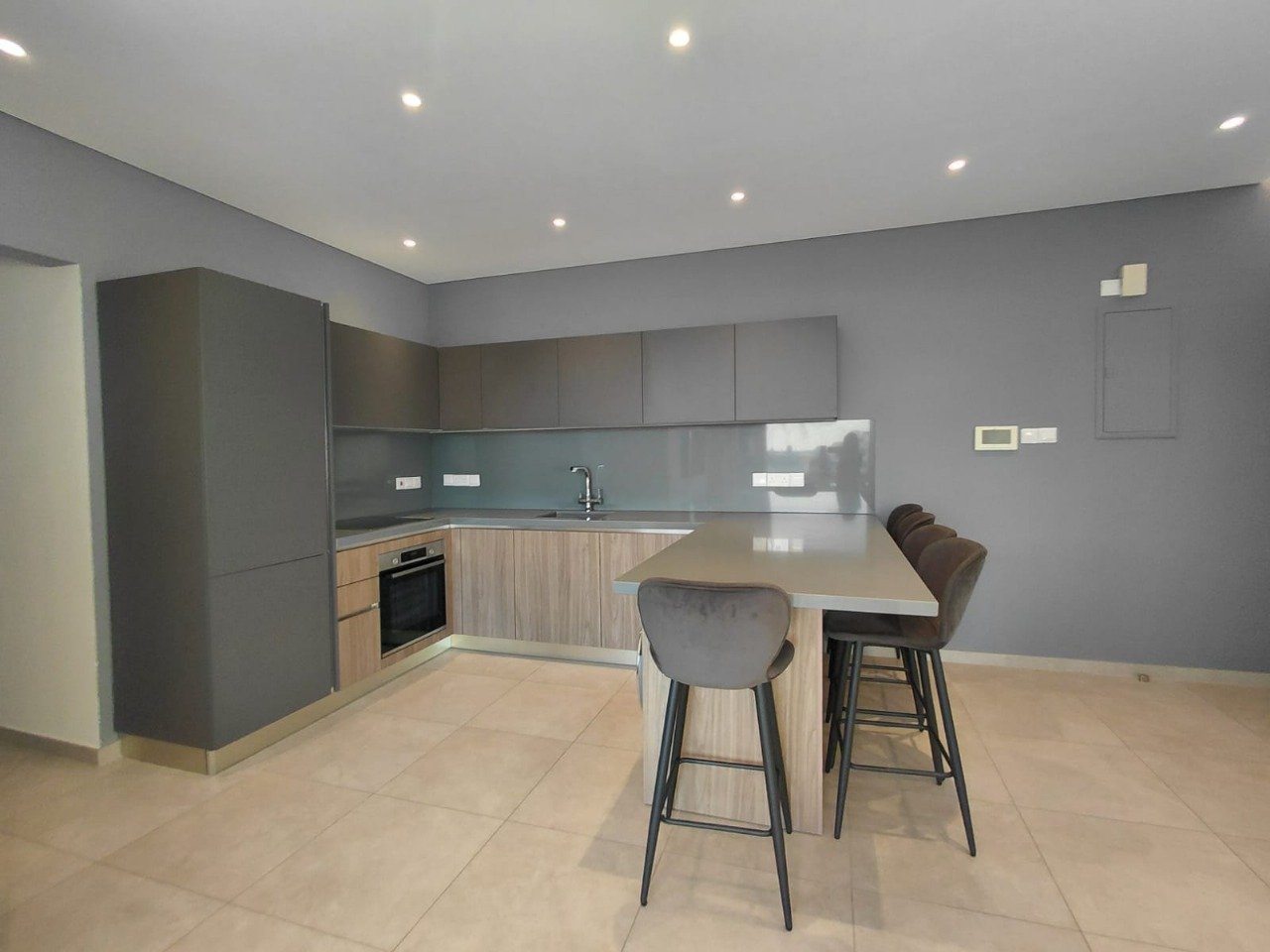 2 BR Apartment in Kapsalos, Limassol photo 4