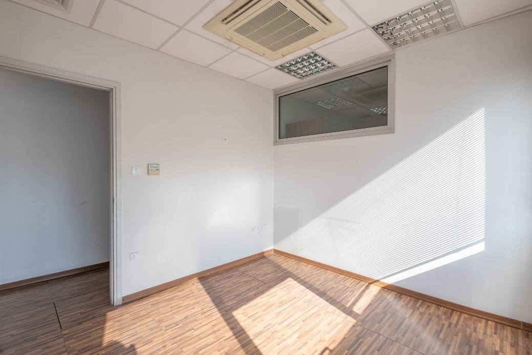 Office in Trypiotis, Nicosia photo 9
