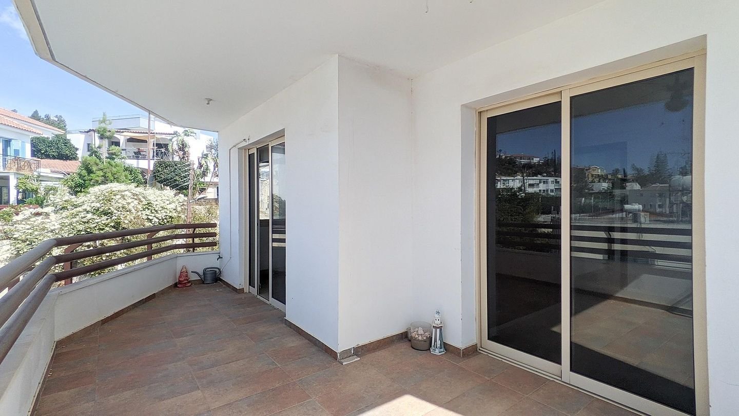 Modern 3-Bedroom Apartment, Agios Tychon, Limassol photo 11