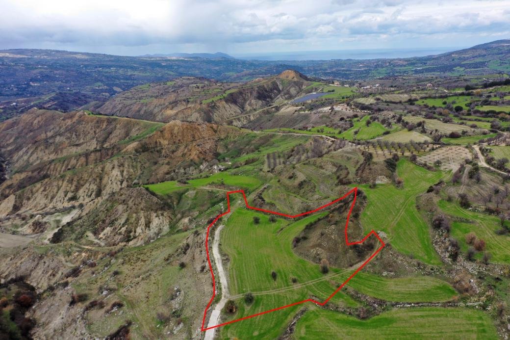 Agricultural field in Drymou, Paphos photo 2