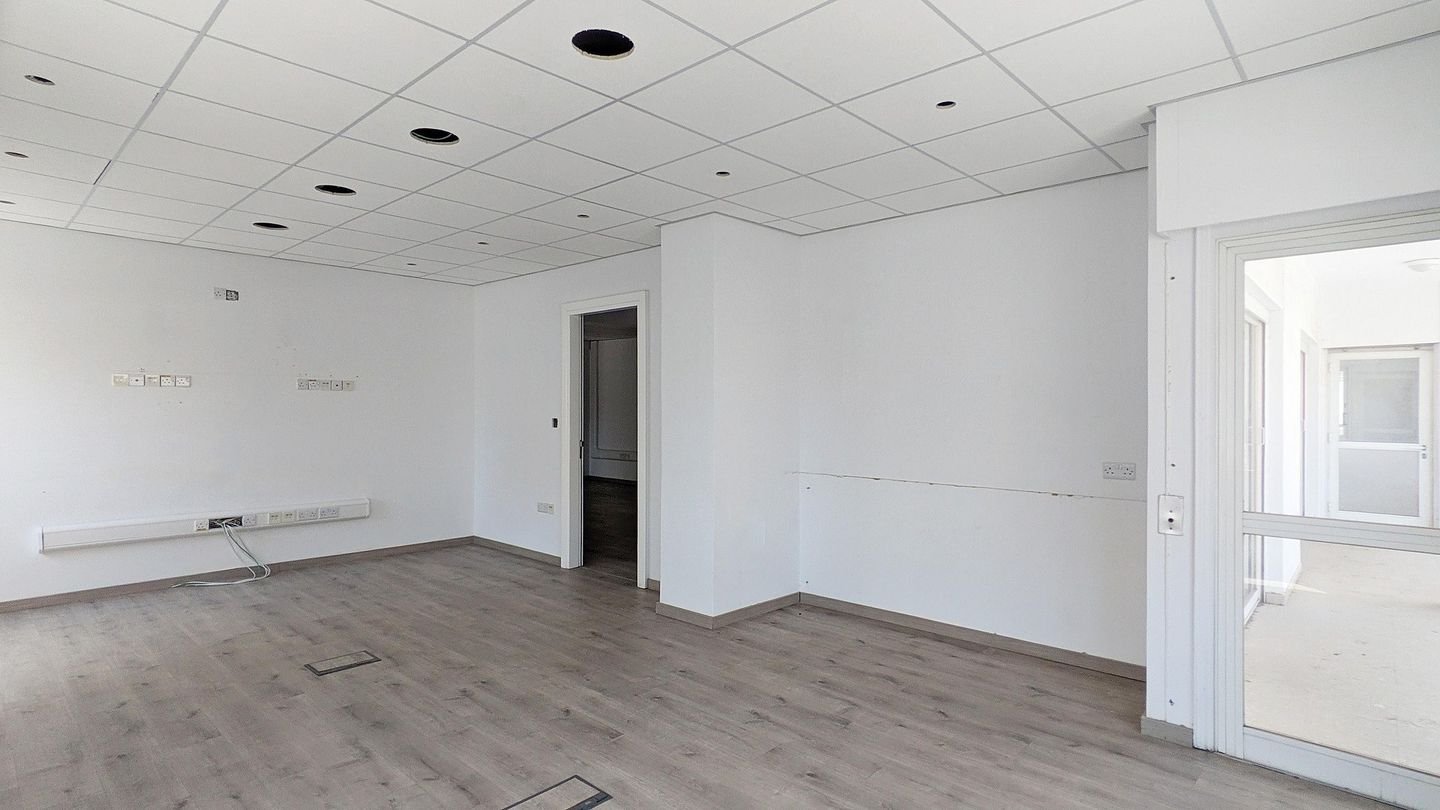 Office Unit in Agioi Omologites, Nicosia photo 30