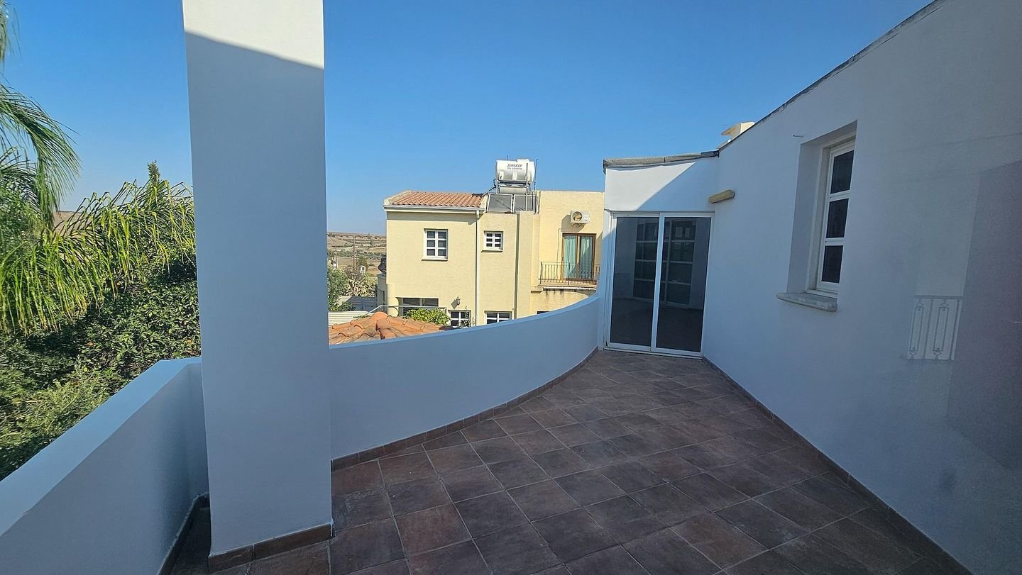Semi-Detached 4-Bedroom House in Pano Deftera, Nicosia photo 26