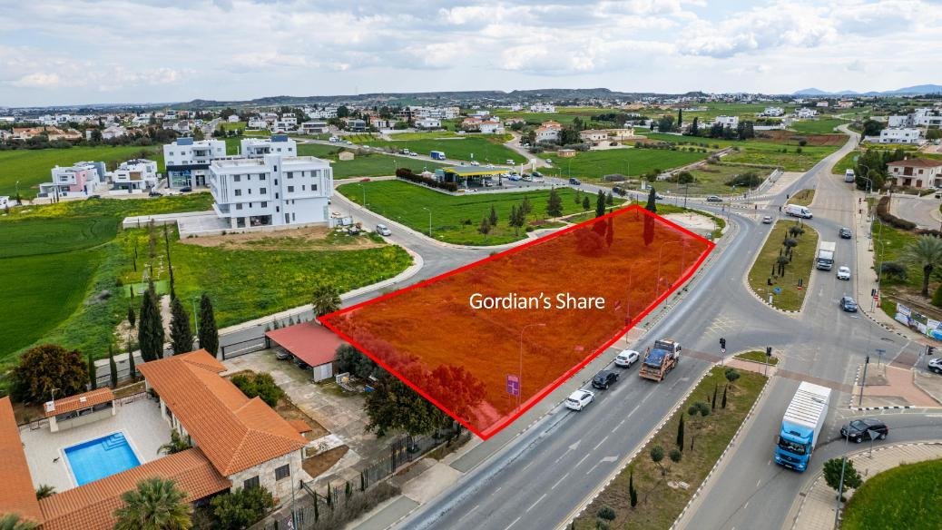 Shared commercial field in Lakatamia, Nicosia photo 4