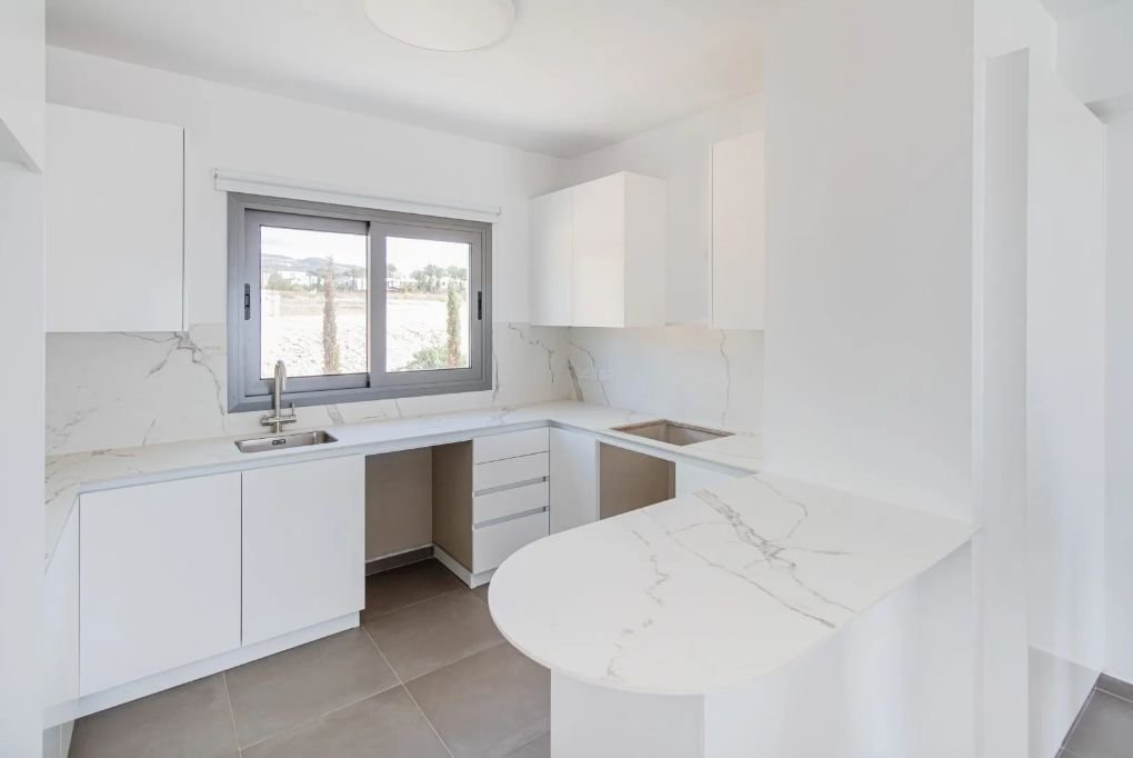 2 BR Apartment in Pegeia photo 20