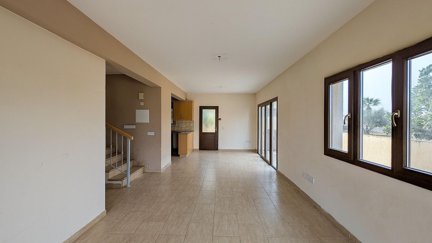 Two-Storey Semi-Detached House in Kiti, Larnaca photo 6