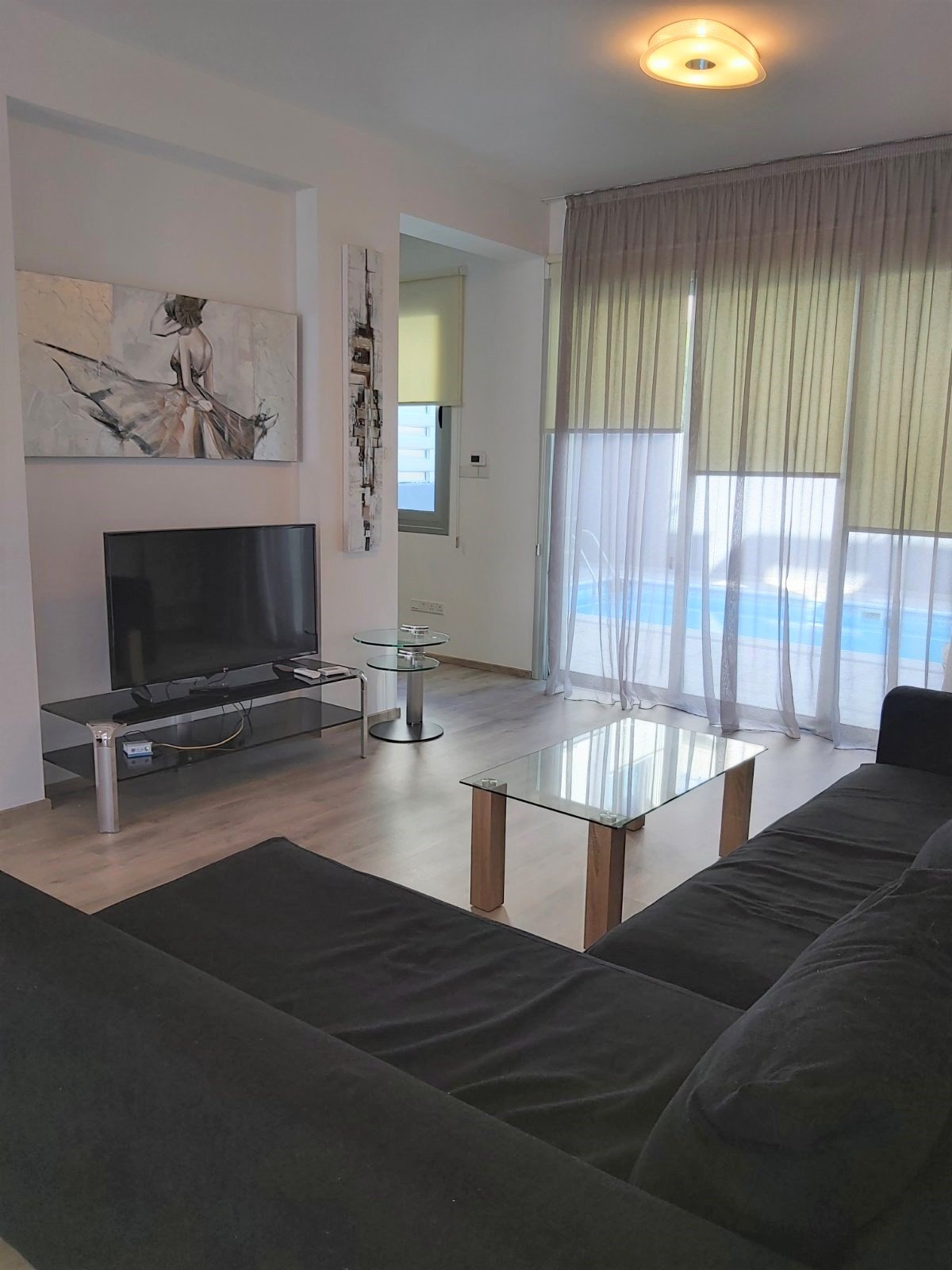 4 BR Villa in Potamos Germasogeia, Limassol photo 7