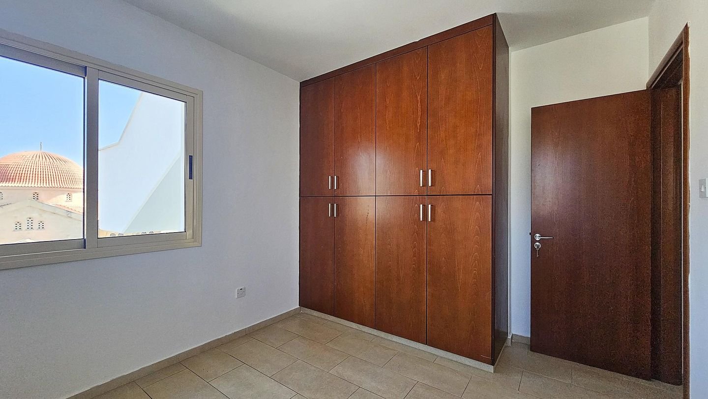 Modern 2-Bedroom Apartment, Agios Tychon, Limassol photo 9