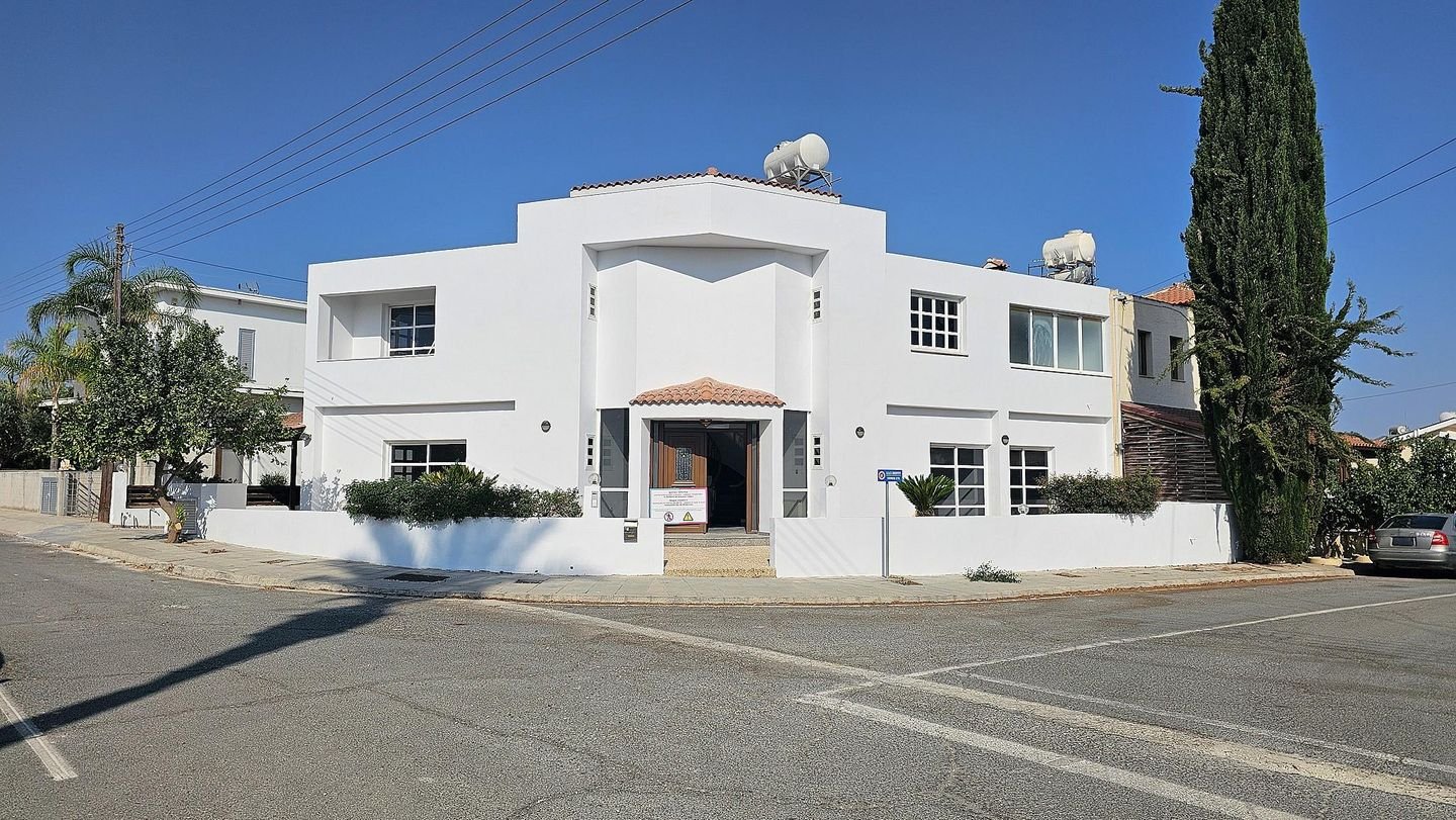 Semi-Detached 4-Bedroom House in Pano Deftera, Nicosia photo 5