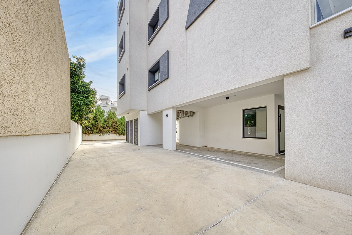 2 BR Apartment in Potamos Germasogeias, Limassol photo 11