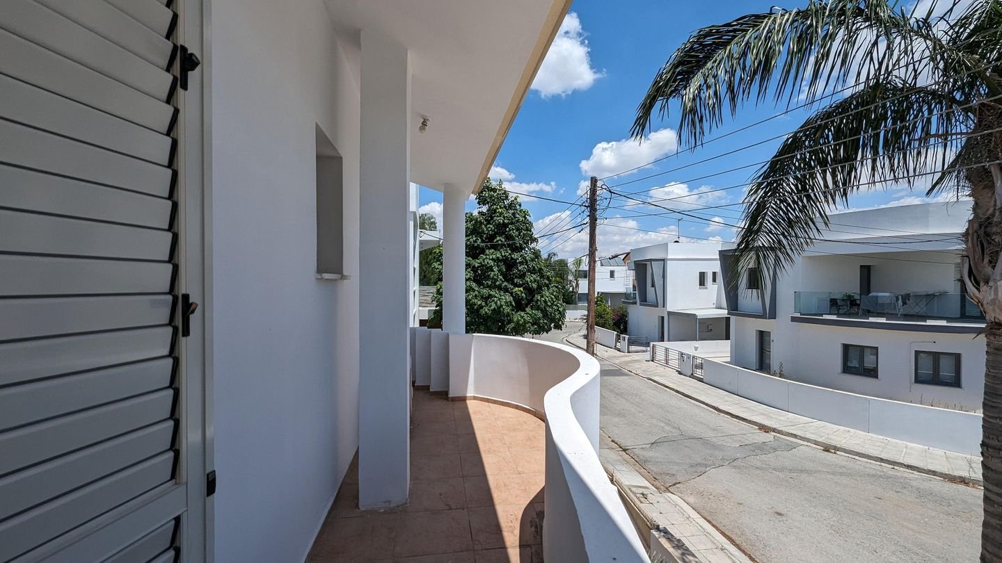 Four bedroom house with attic, in Lakatamia, Nicosia. photo 34